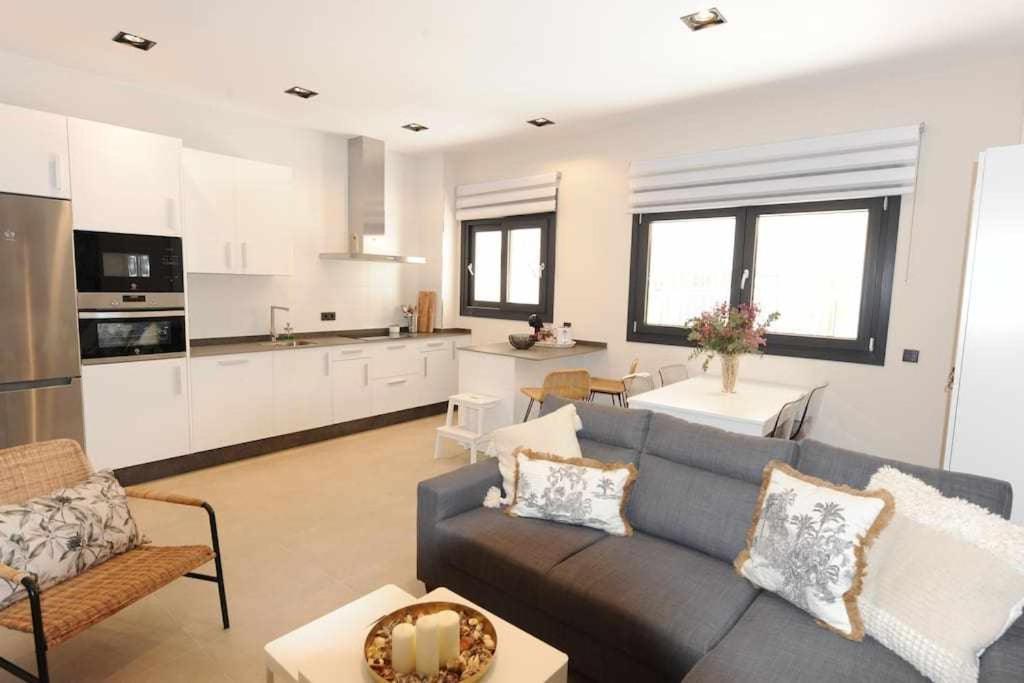Estupendo Piso Nuevo En Playa Victoria Apartment Cadiz Ngoại thất bức ảnh